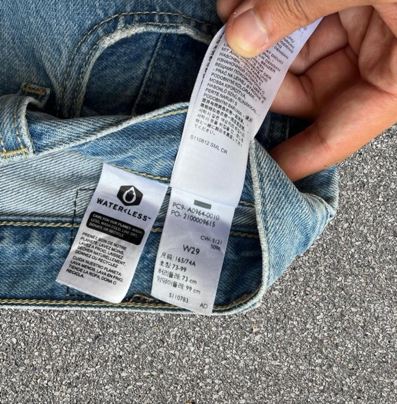 Levi’s LOW PRO WOMEN'S JEANS - Picture 2 of 5